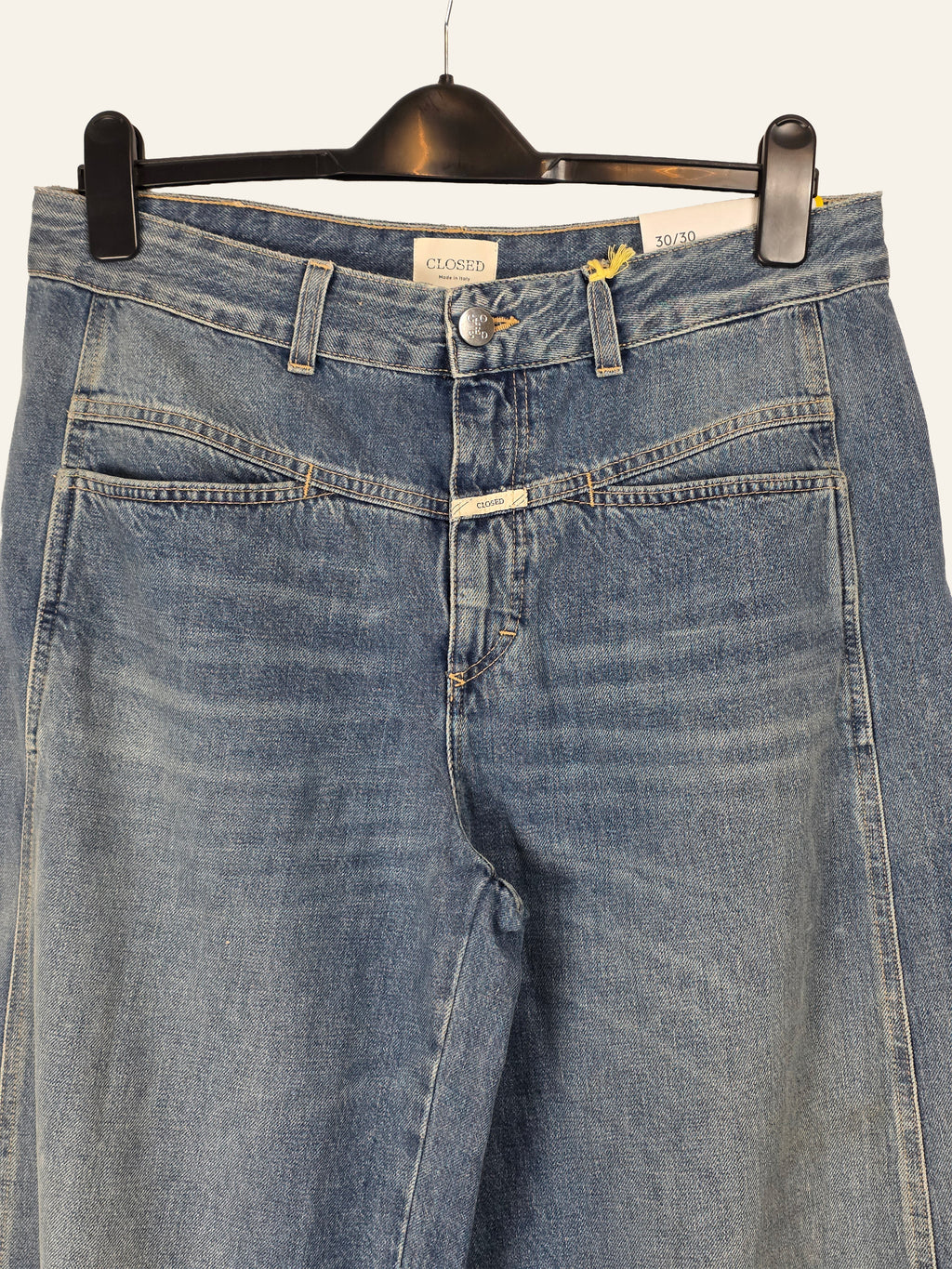 CLOSED Tori-X Barrel Jeans – Bund und charakteristische X-Pockets