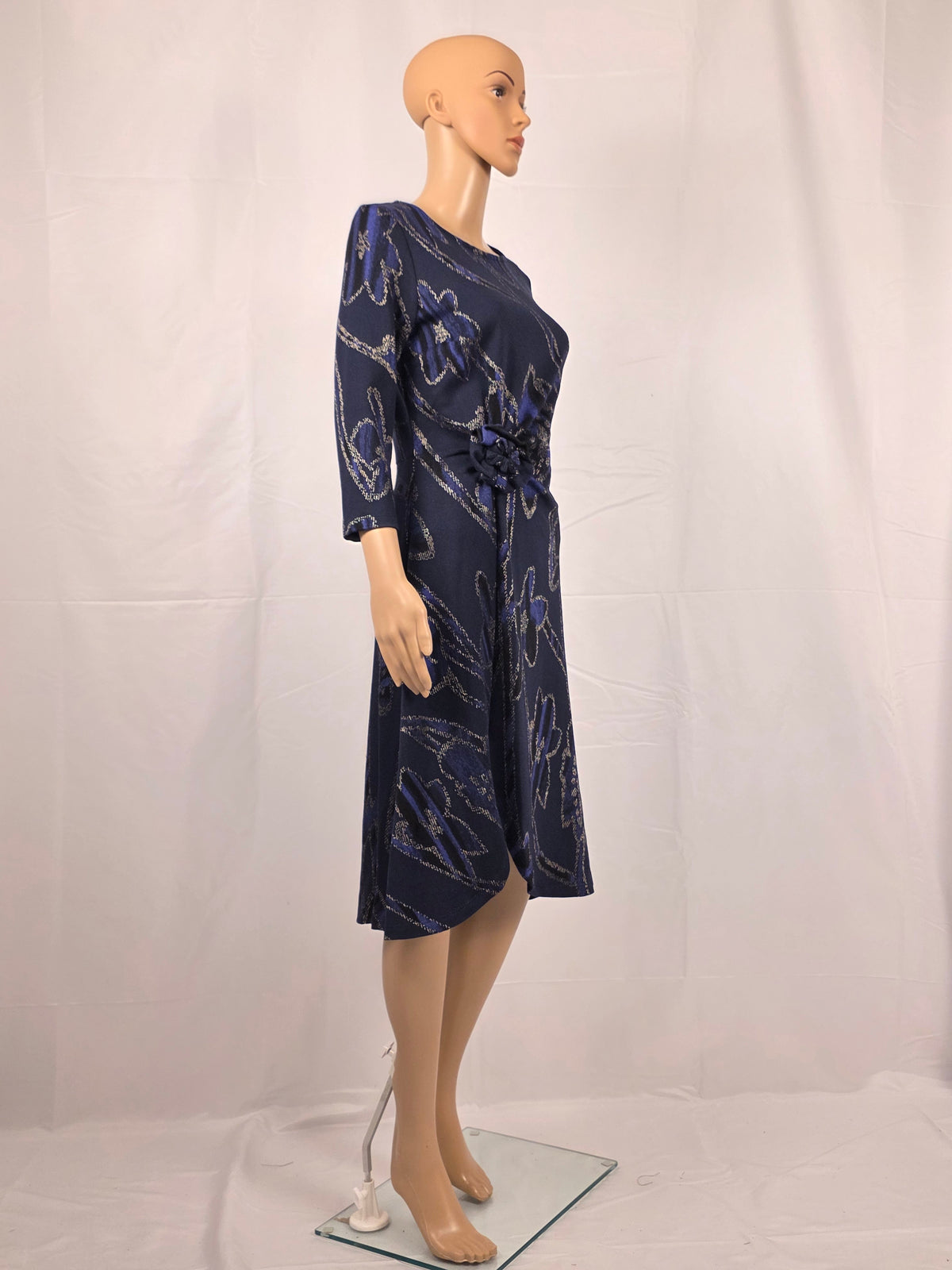 Frank Lyman Kleid 263116 Violet/Gold – originale Vorderansicht mit 3/4-Ärmeln