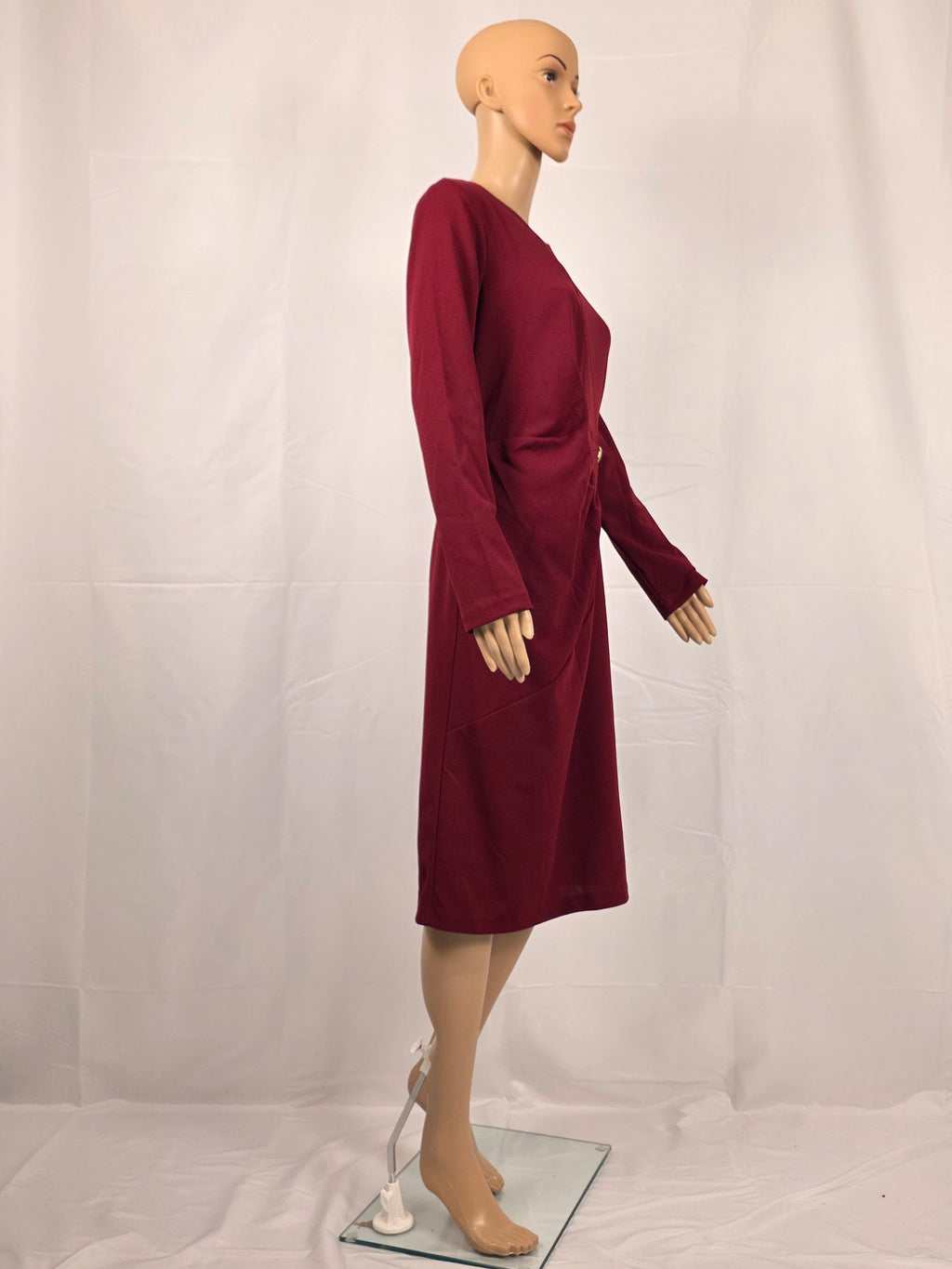 Frank Lyman Kleid 263260 in Burgundy, Seitenansicht