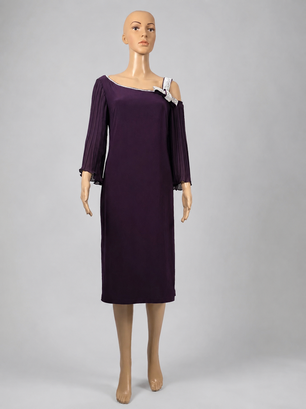 Frank Lyman Abendkleid 269022 in Mulberry, Vorderansicht