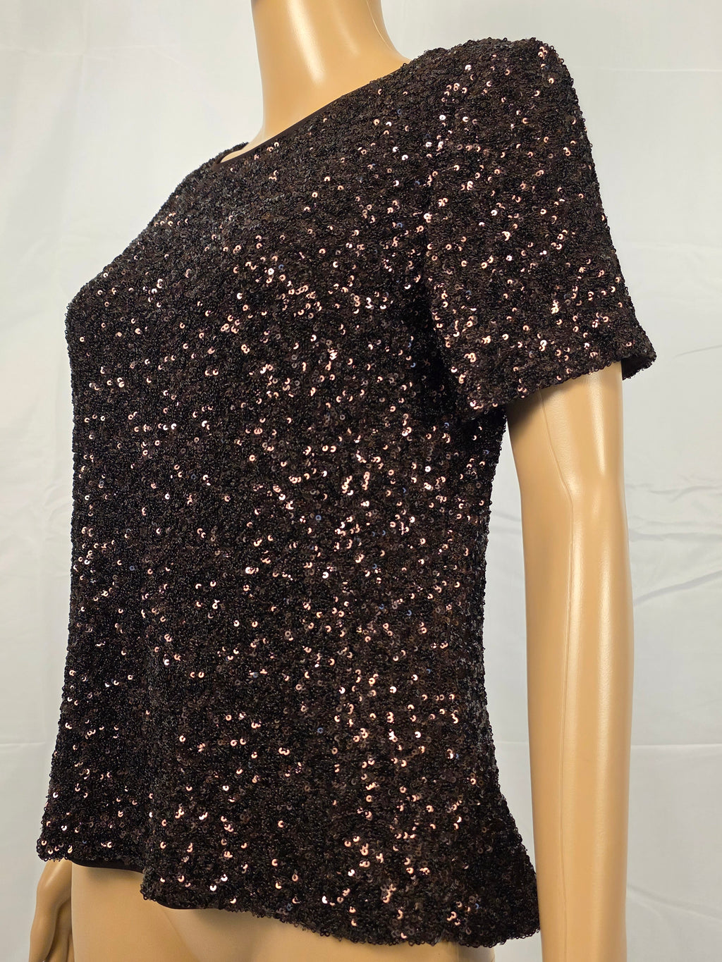 Frank Lyman Damen-Pailletten-Top 269232 – seitliche Ansicht