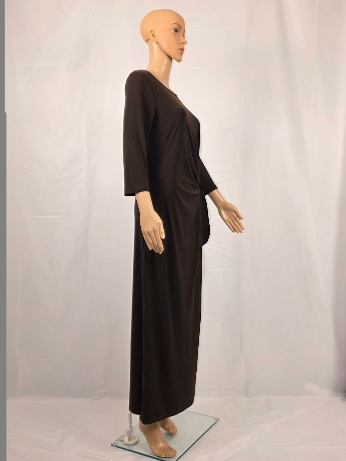 Frank Lyman Maxi-Wickelkleid 263004 Mocha – Seitenansicht in Größe 36